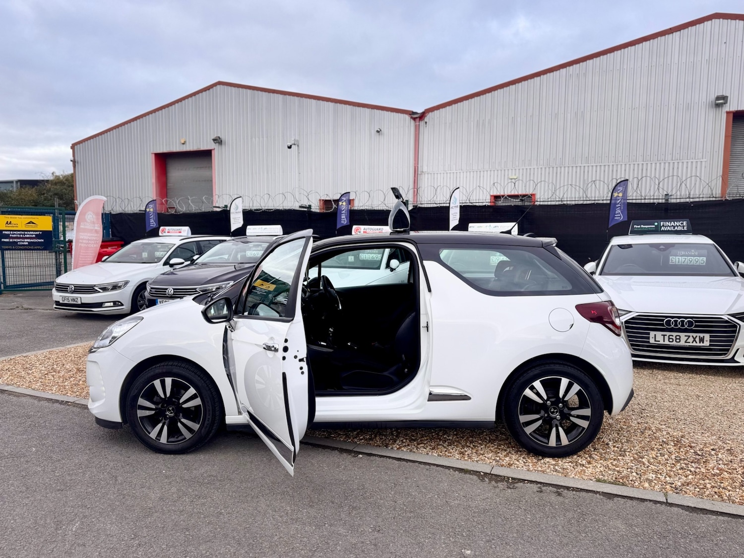Used DS Automobiles DS 3 2017 for sale - 76192534: Photo 42