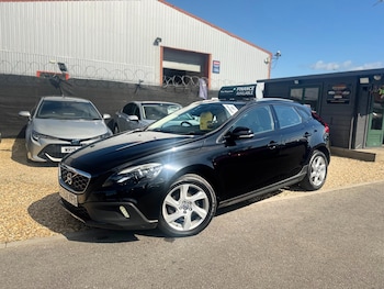 Used Volvo V40 2014 for sale - 78454533: Photo