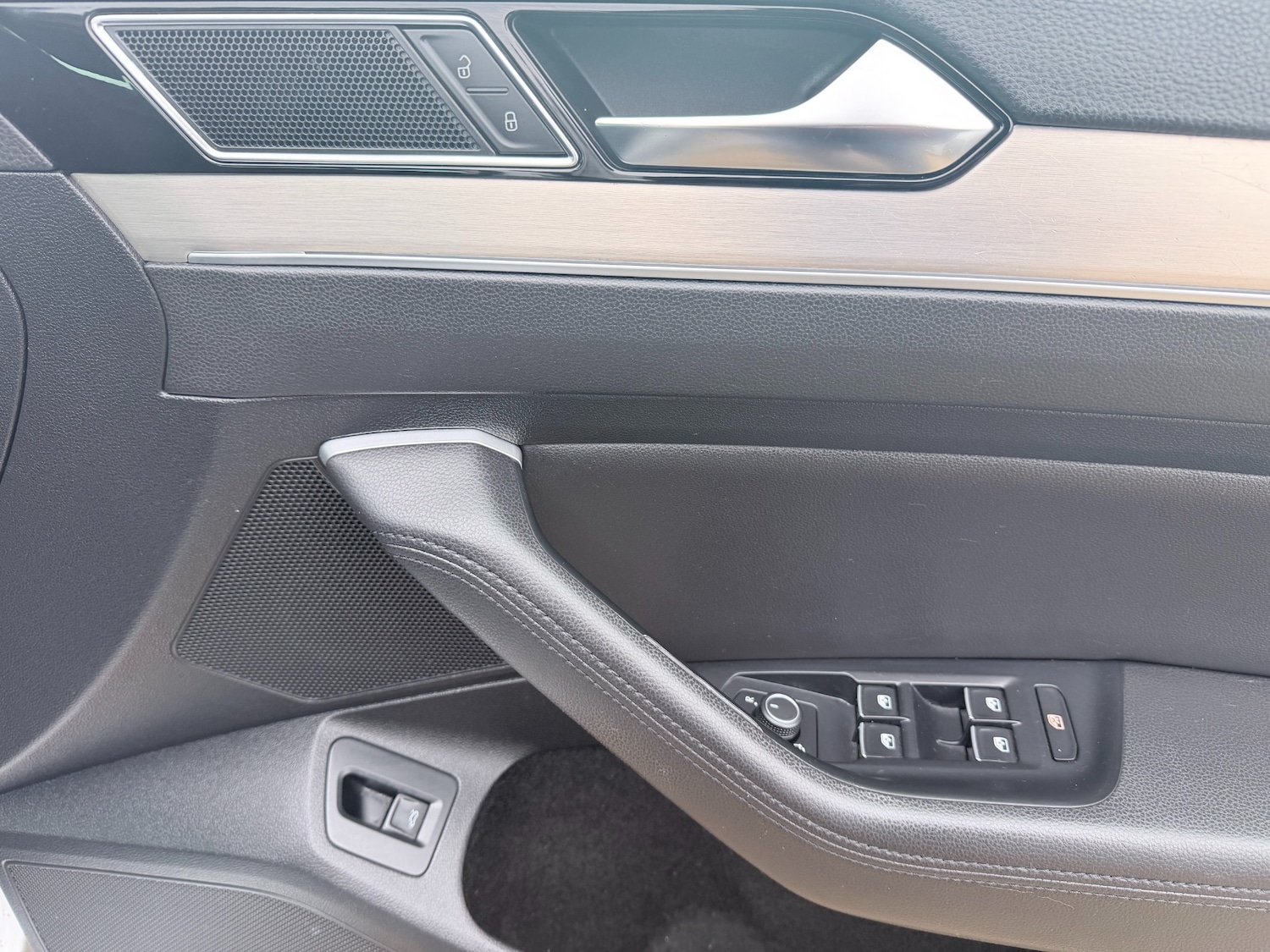 Used Volkswagen Passat 2017 for sale - 78144783: Photo 24