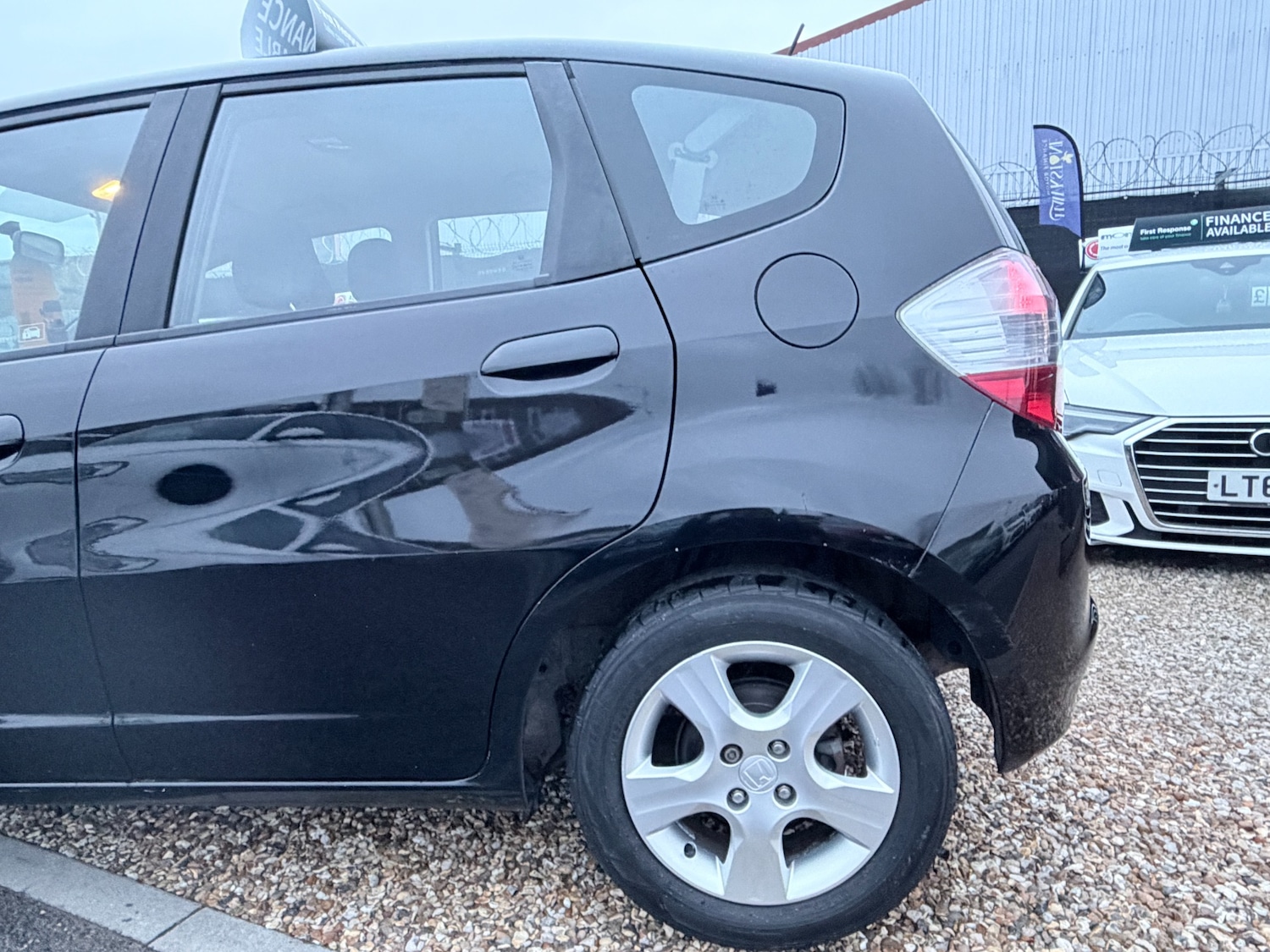 Used Honda Jazz 2009 for sale - 77947148: Photo 21