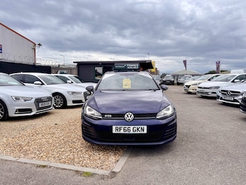 Used Volkswagen Golf 2016 for sale - 75475098: Photo