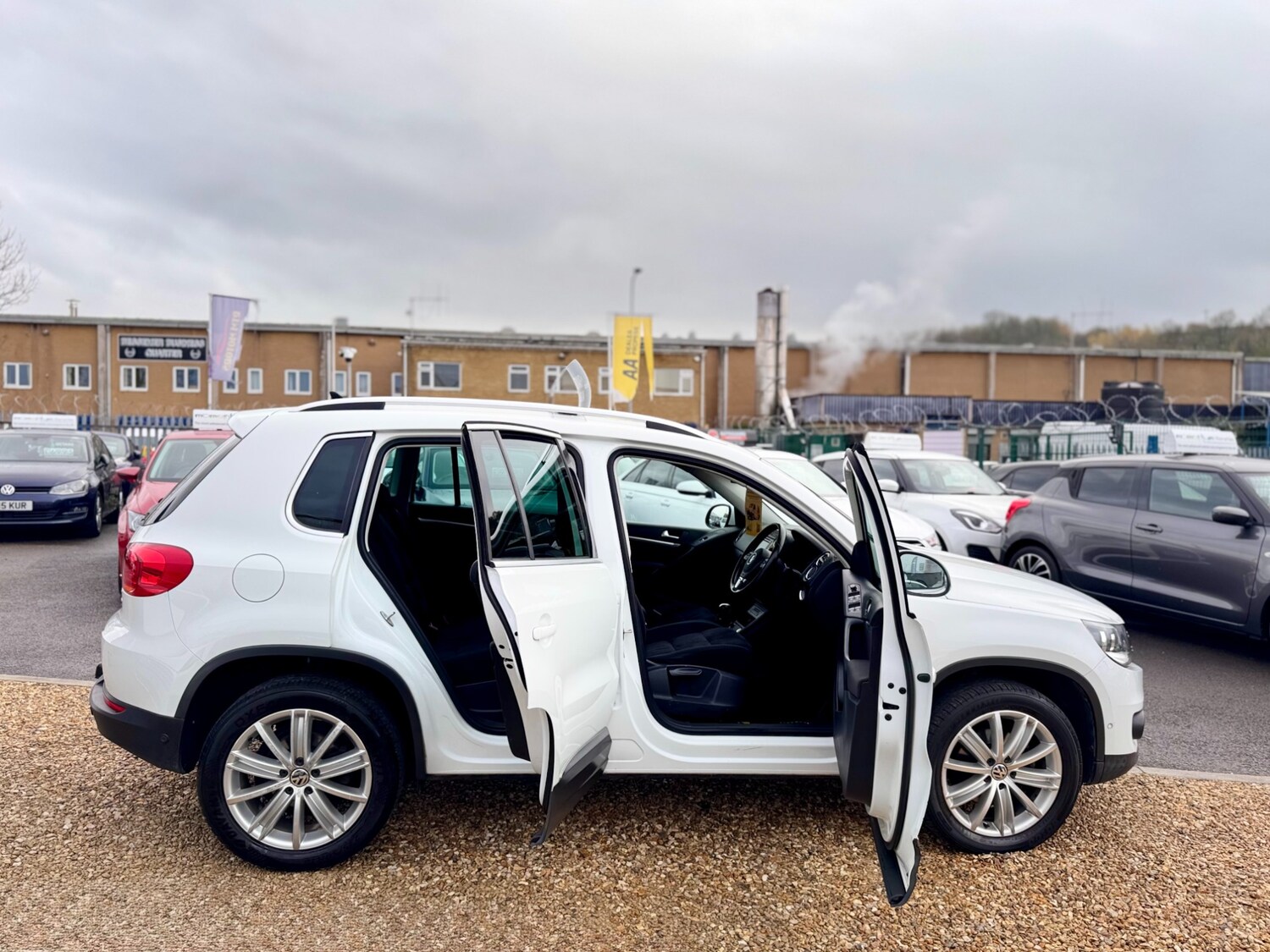 Used Volkswagen Tiguan 2016 for sale - 76957321: Photo 45