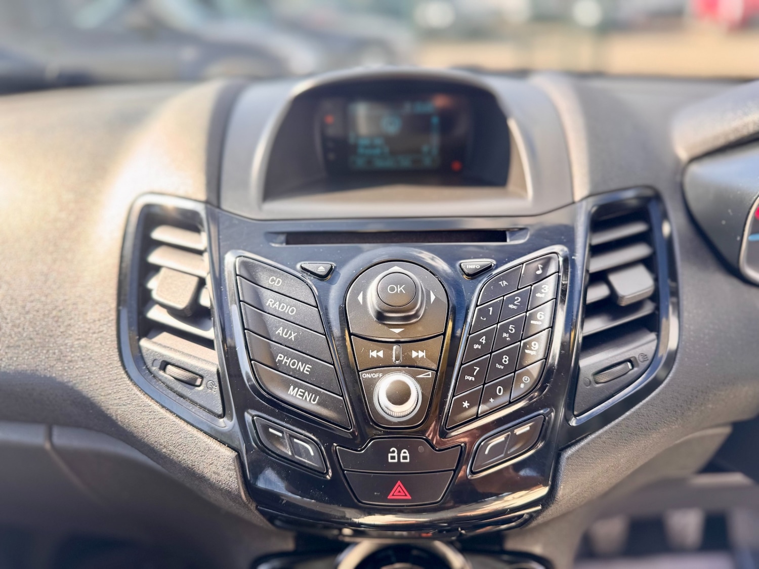 Used Ford Fiesta 2014 for sale - 76422131: Photo 34