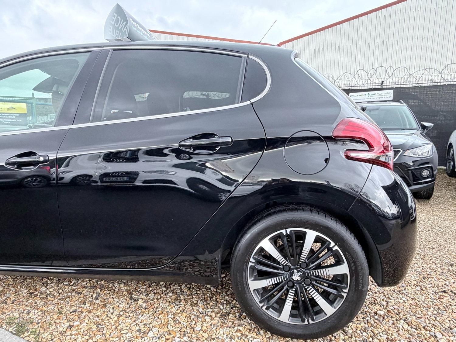 Used Peugeot 208 2019 for sale - 78144541: Photo 21