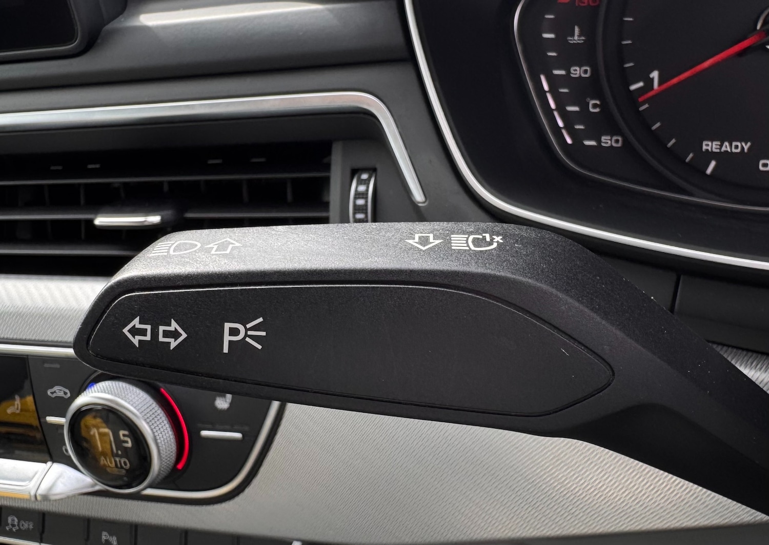 Used Audi A4 2019 for sale - 77223318: Photo 32