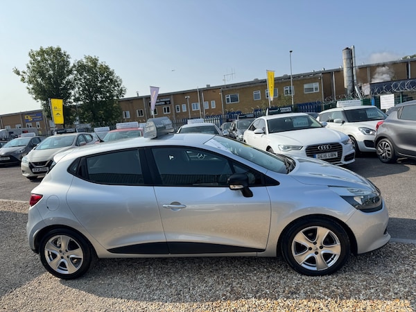 Used Renault Clio 2014 for sale - 76319940: Photo 11