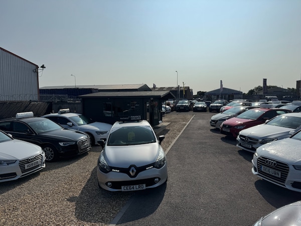 Used Renault Clio 2014 for sale - 76319940: Photo 49