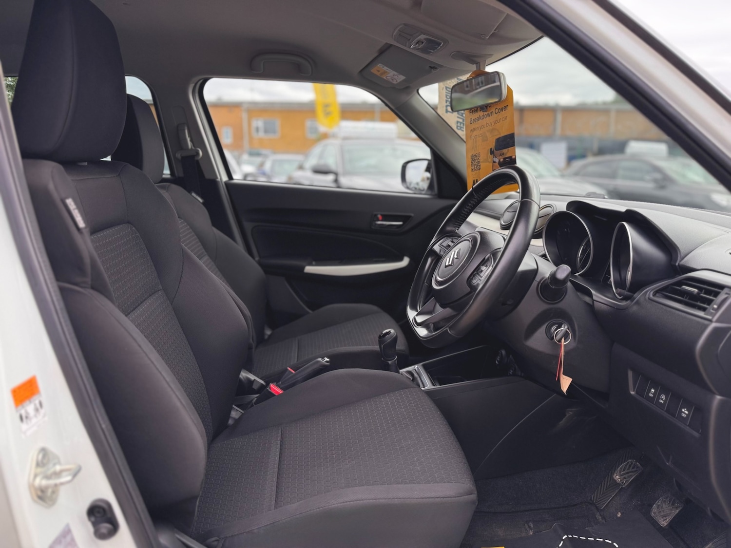 Used Suzuki Swift 2021 for sale - 77404873: Photo 9