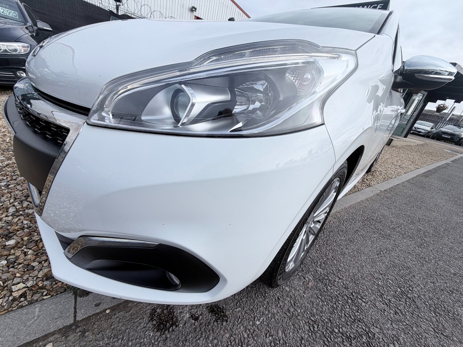 Used Peugeot 208 2016 for sale - 77902552: Photo 44