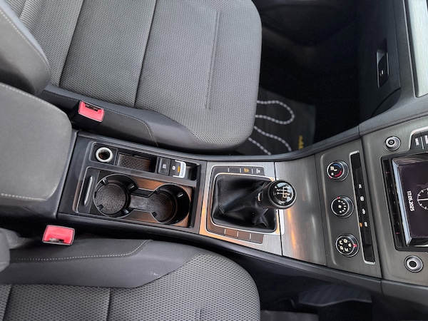 Used Volkswagen Golf 2013 for sale - 76234674: Photo 33