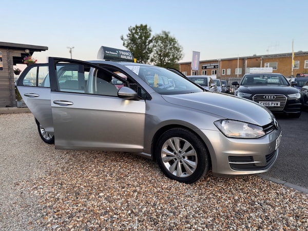 Used Volkswagen Golf 2013 for sale - 76234674: Photo 42
