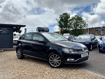 Used Volkswagen Polo 2015 for sale - 78817216: Photo