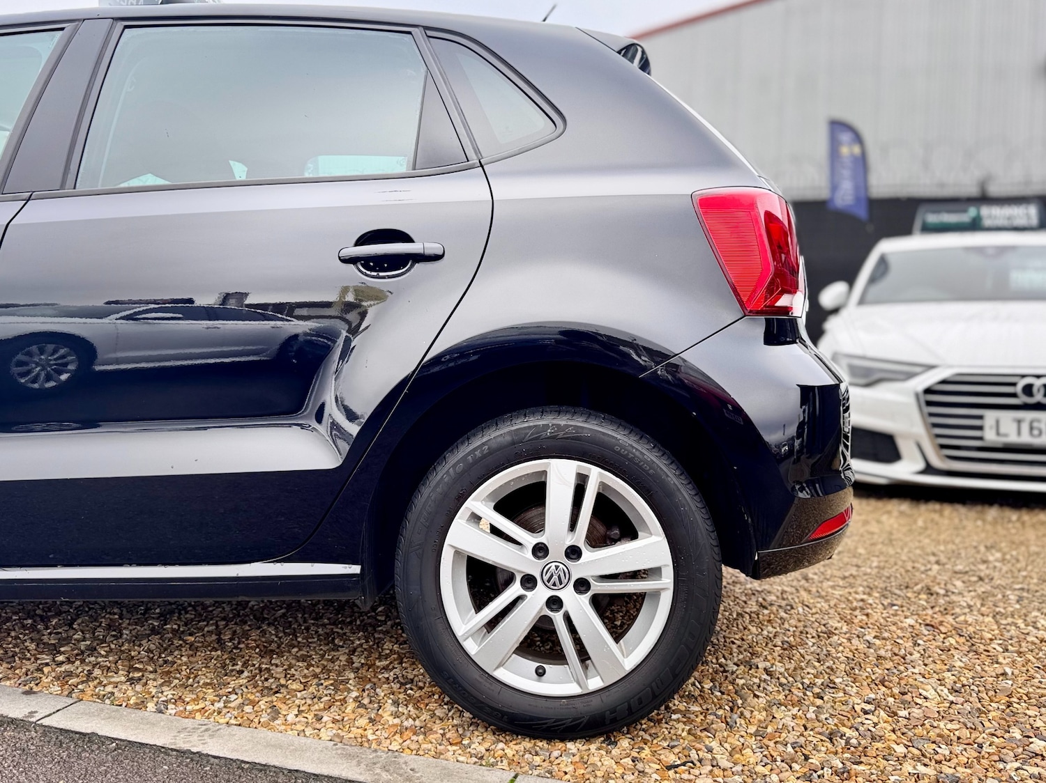 Used Volkswagen Polo 2017 for sale - 76933336: Photo 23