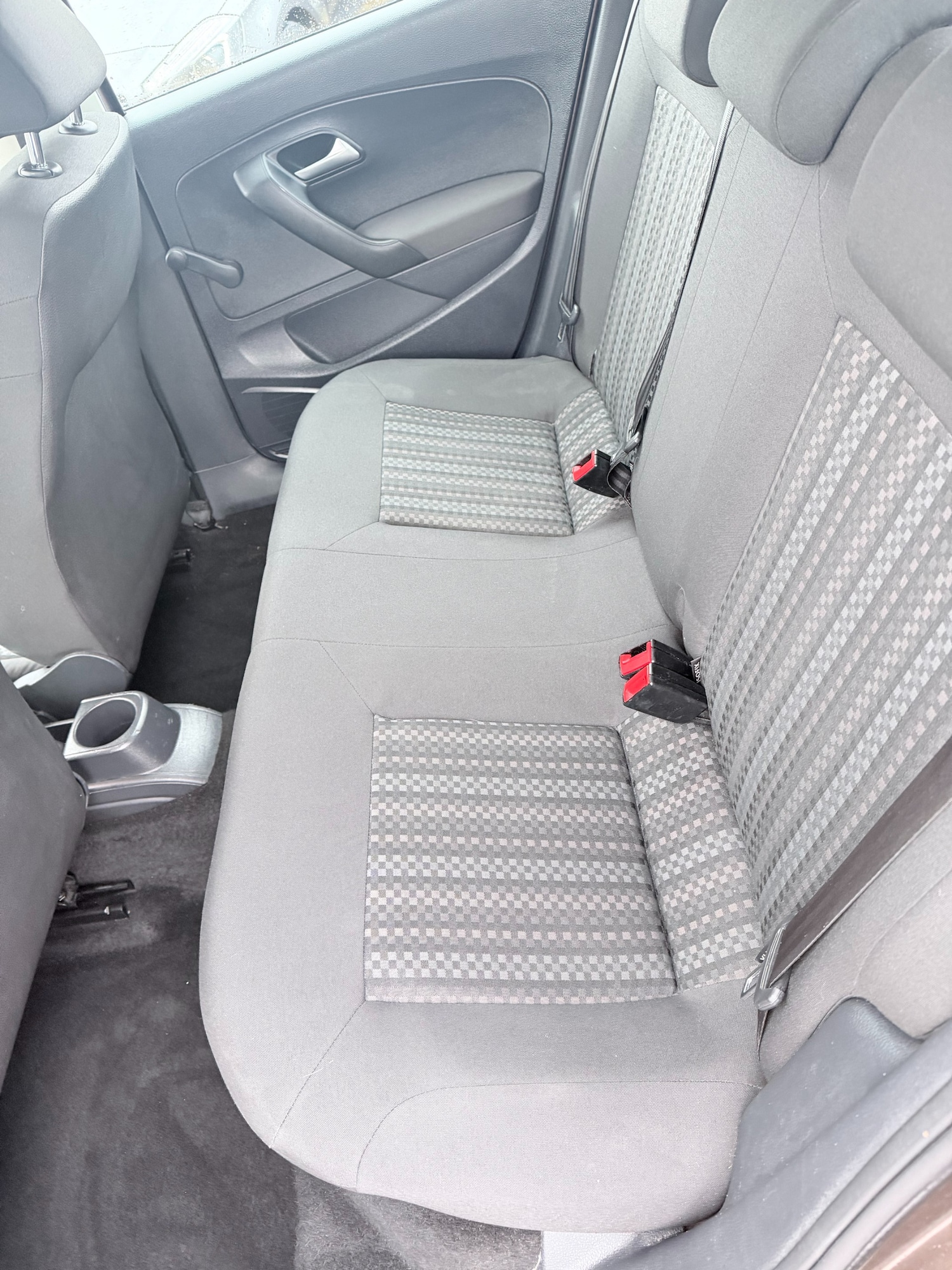 Used Volkswagen Polo 2015 for sale - 77846402: Photo 32