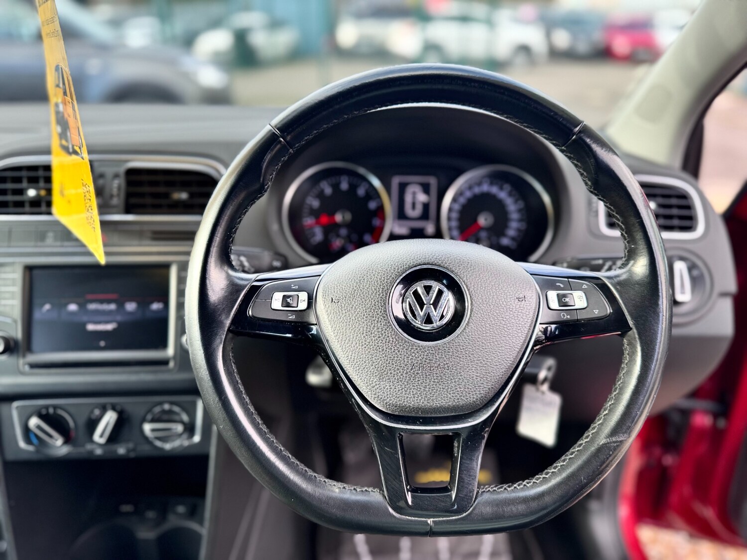 Used Volkswagen Polo 2015 for sale - 77461428: Photo 28