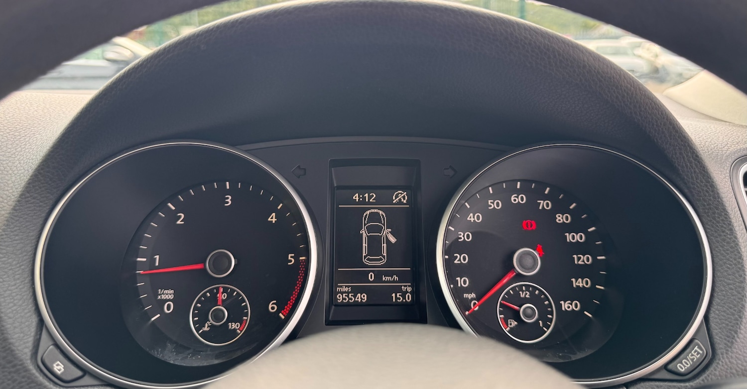 Used Volkswagen Golf 2009 for sale - 76157326: Photo 29