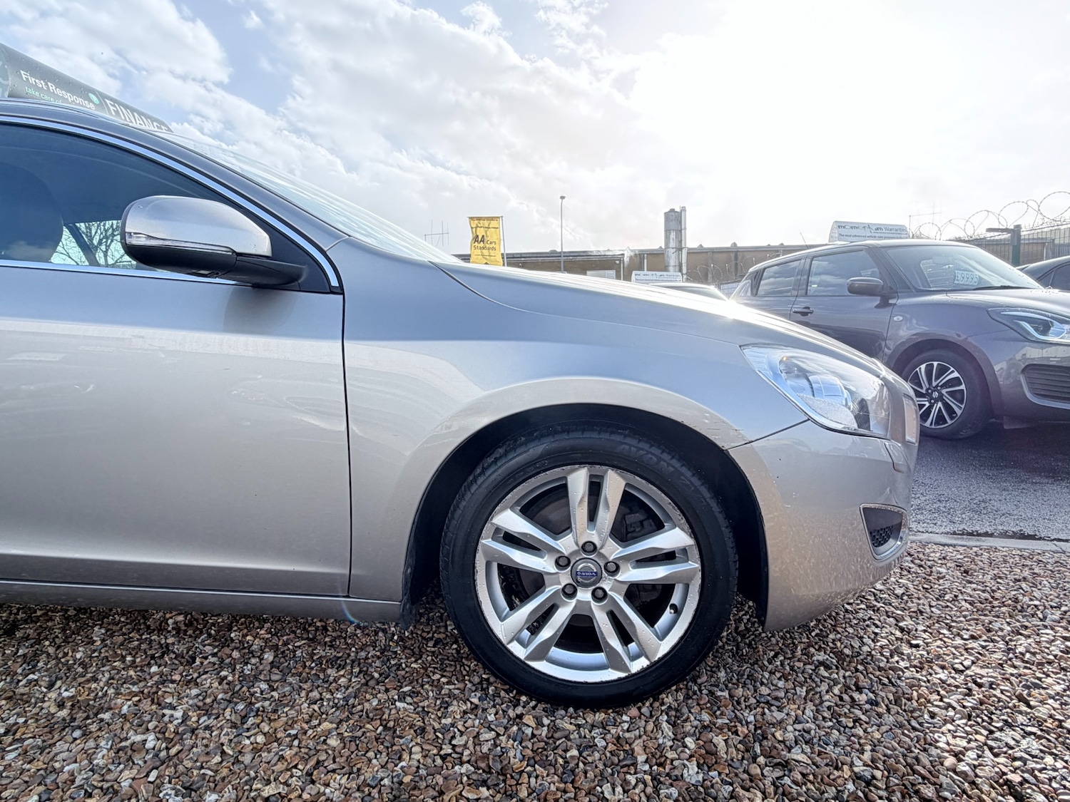 Used Volvo V60 2012 for sale - 77689508: Photo 19