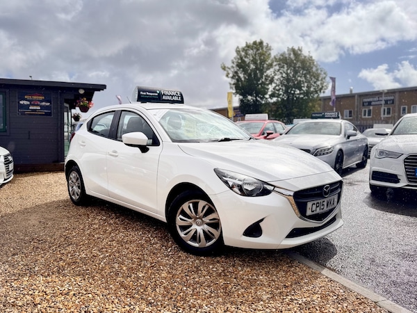 Used Mazda Mazda2 2015 for sale - 76235242: Photo 1