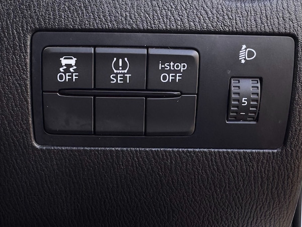 Used Mazda Mazda2 2015 for sale - 76235242: Photo 27