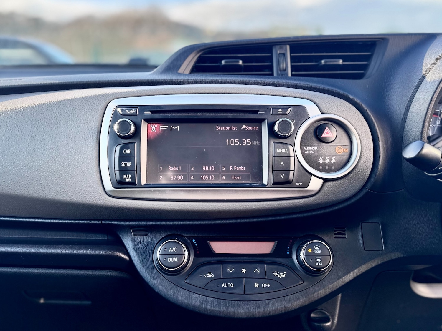 Used Toyota Yaris 2014 for sale - 77380739: Photo 35