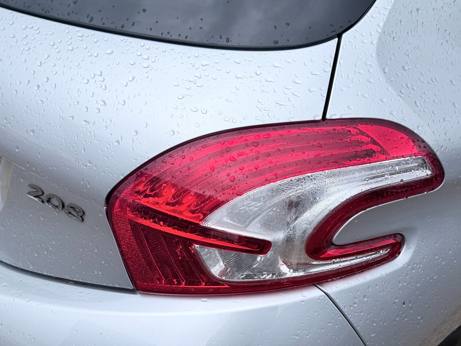 Used Peugeot 208 2013 for sale - 78107388: Photo 46