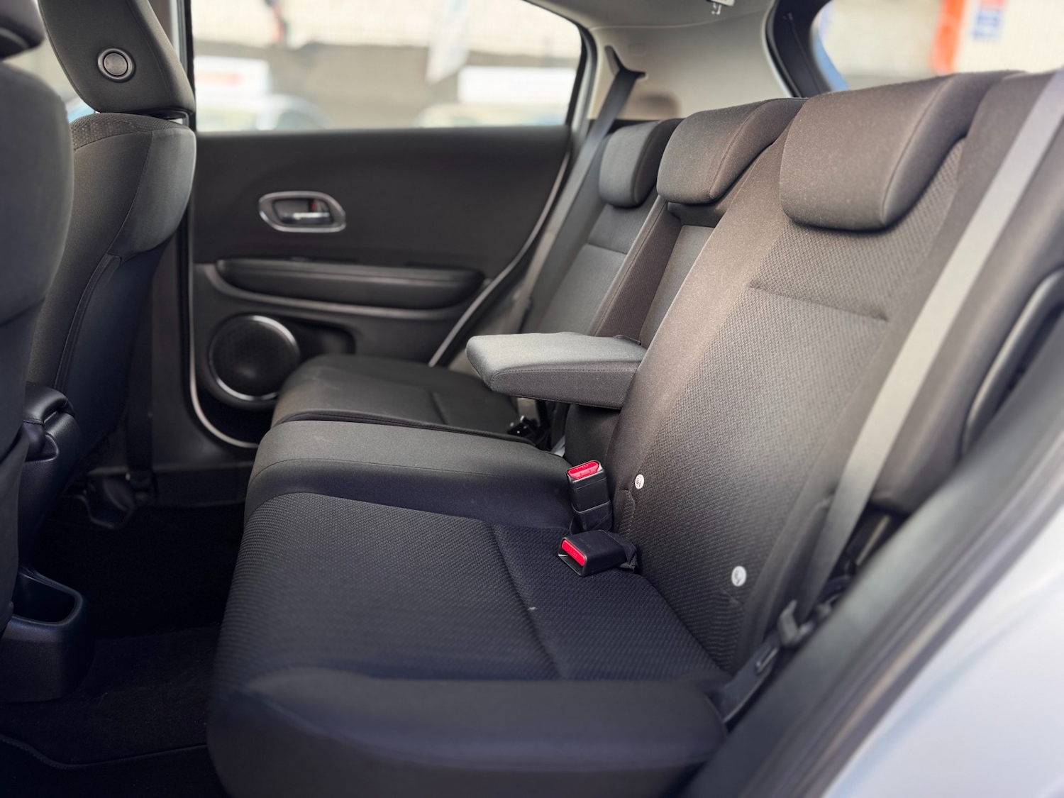 Used Honda HR-V 2017 for sale - 76859897: Photo 41