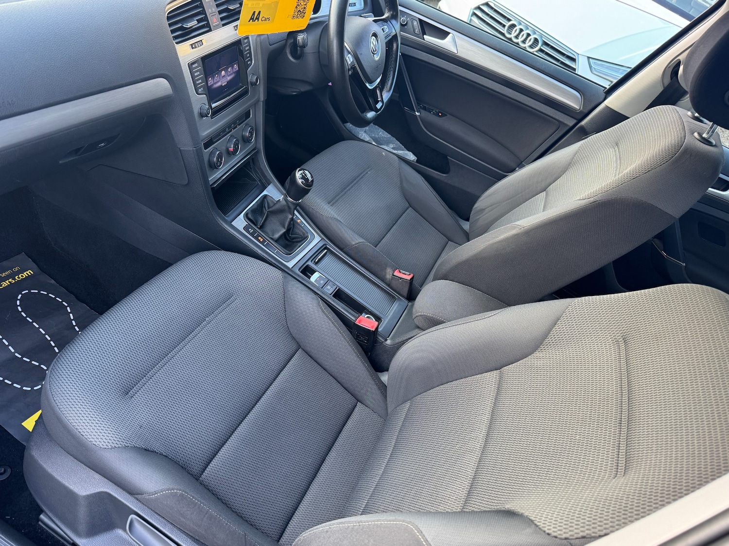 Used Volkswagen Golf 2015 for sale - 76682220: Photo 38