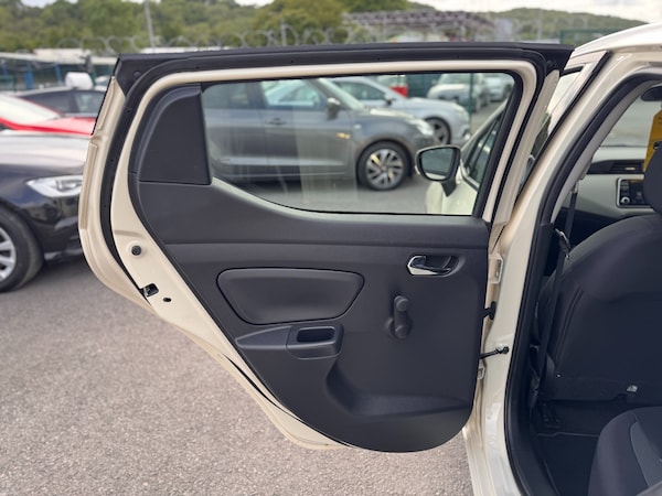 Used Nissan Micra 2021 for sale - 76237100: Photo 38