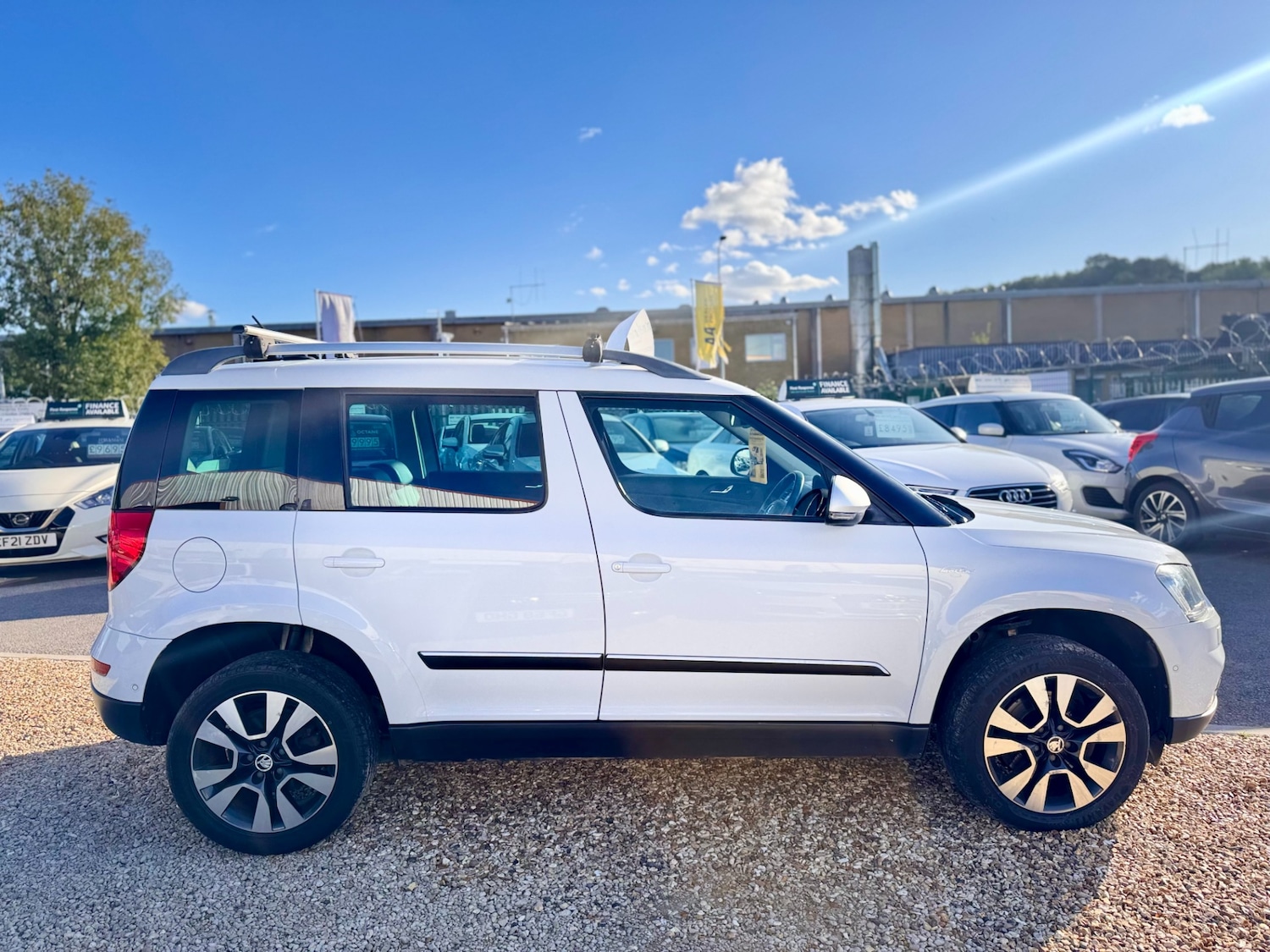 Used Skoda Yeti 2014 for sale - 76859610: Photo 13