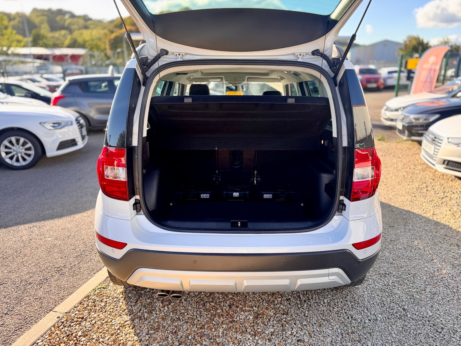 Used Skoda Yeti 2014 for sale - 76859610: Photo 20