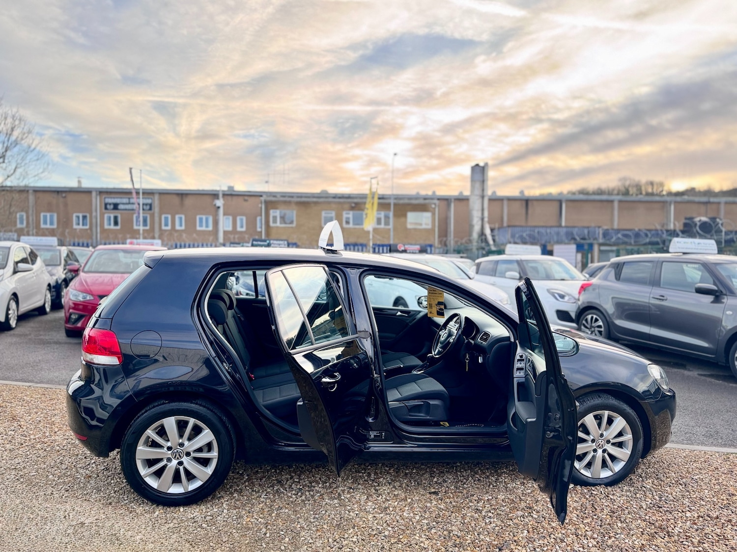 Used Volkswagen Golf 2011 for sale - 76946817: Photo 44