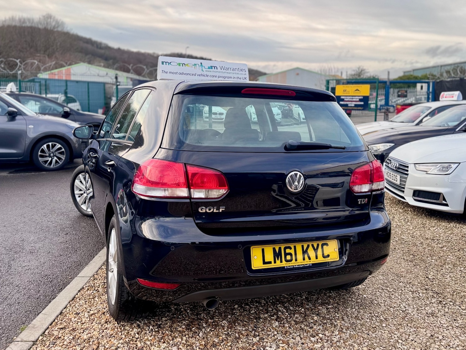 Used Volkswagen Golf 2011 for sale - 76946817: Photo 8