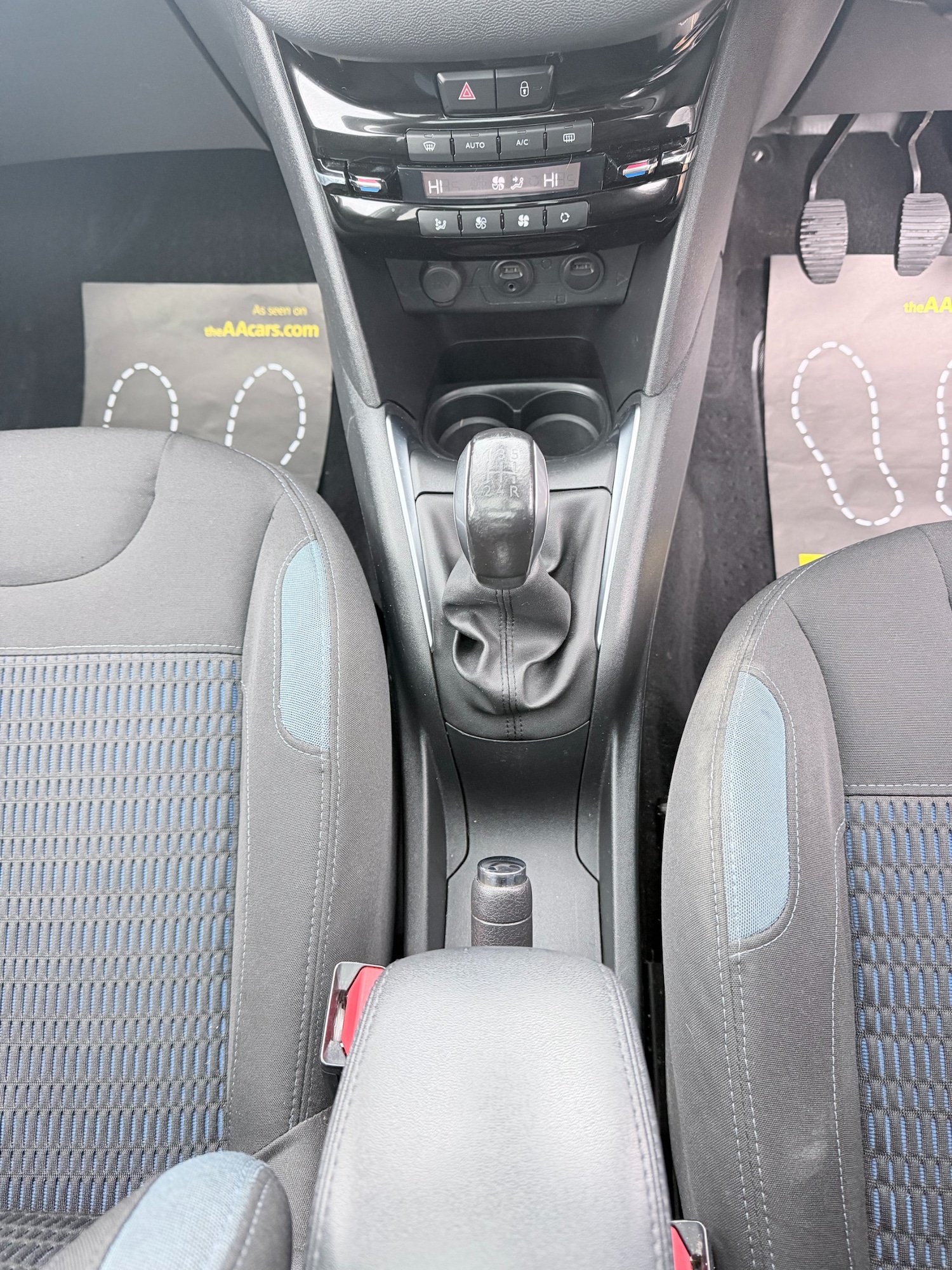 Used Peugeot 208 2013 for sale - 78065355: Photo 31