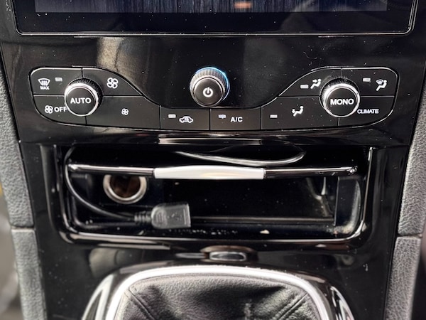 Used Ford Galaxy 2014 for sale - 76234947: Photo 35