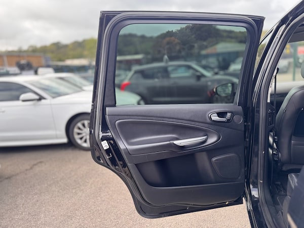 Used Ford Galaxy 2014 for sale - 76234947: Photo 41