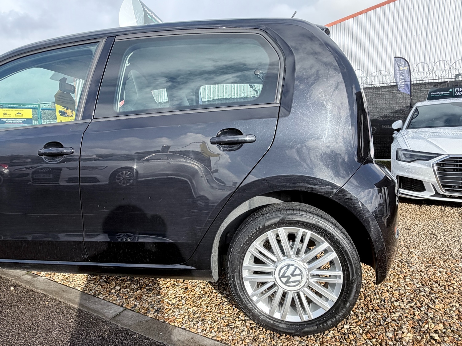 Used Volkswagen up! 2018 for sale - 77846276: Photo 21