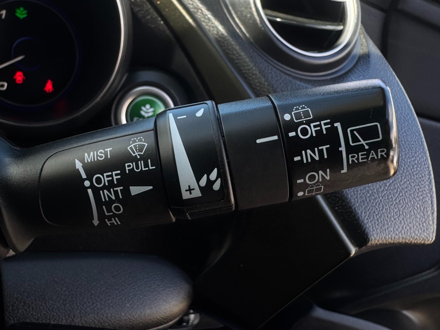 Used Honda Civic 2015 for sale - 78108116: Photo 32