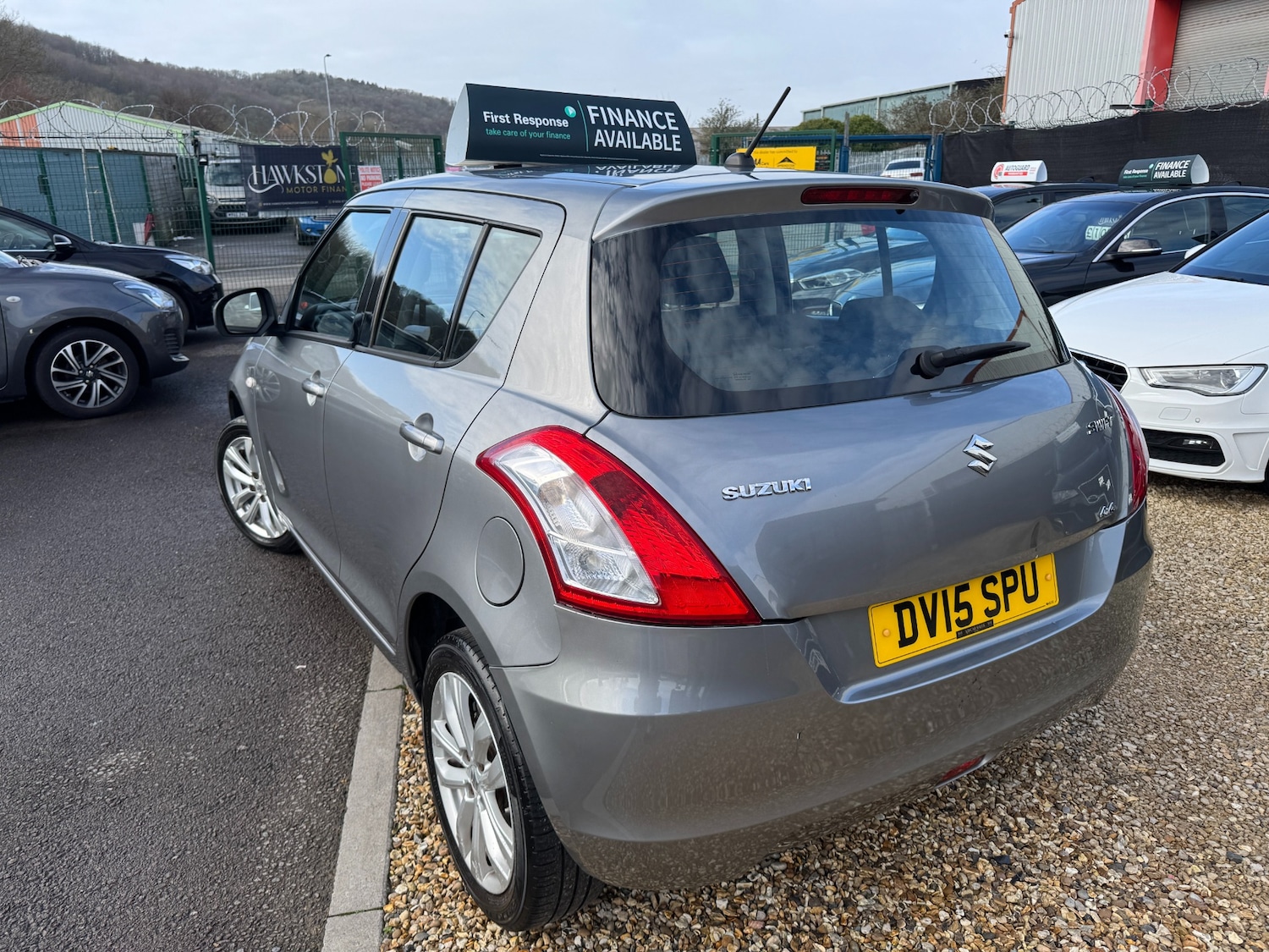 Used Suzuki Swift 2015 for sale - 77947396: Photo 6