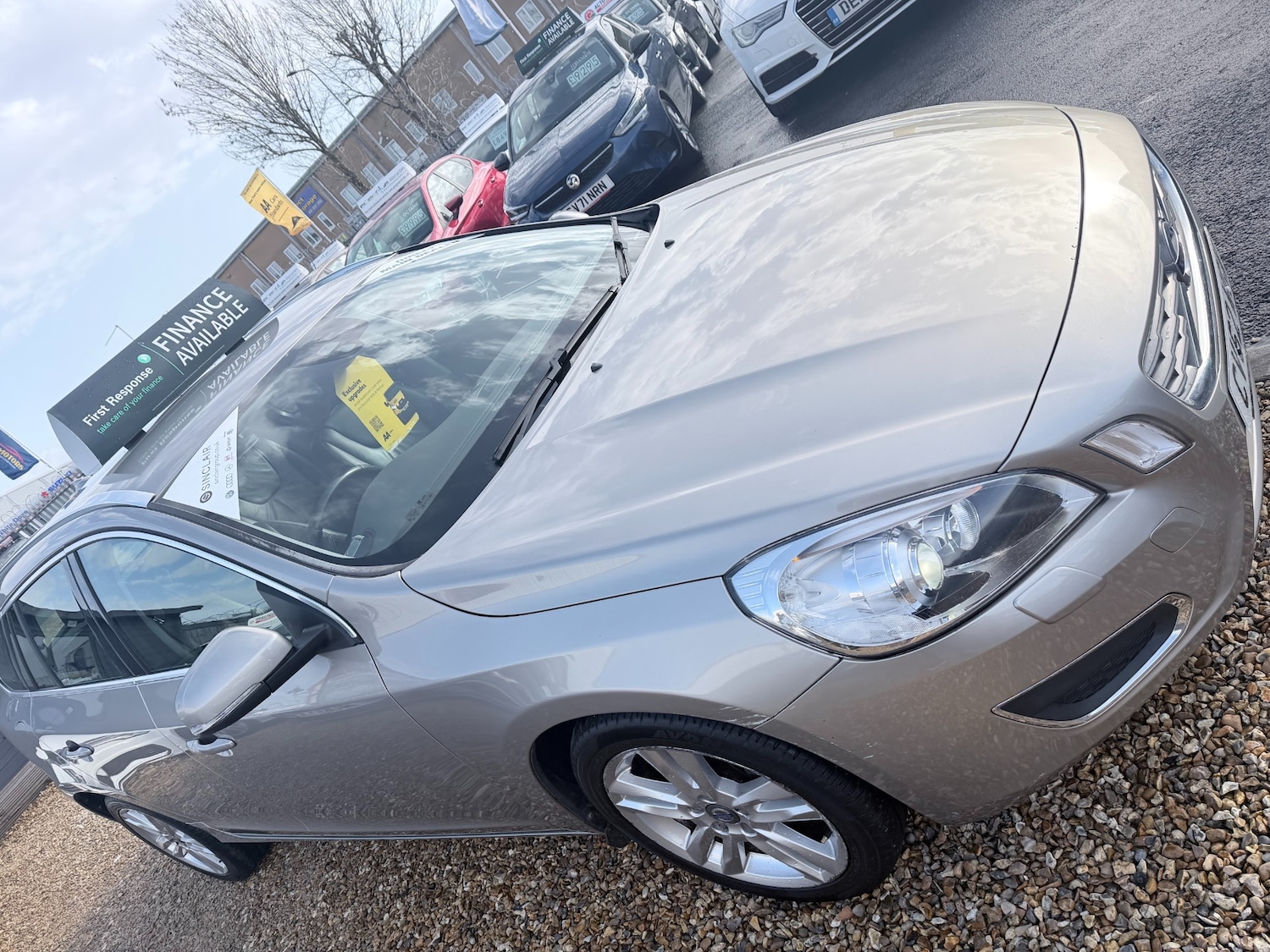 Used Volvo V60 2012 for sale - 78178065: Photo 12