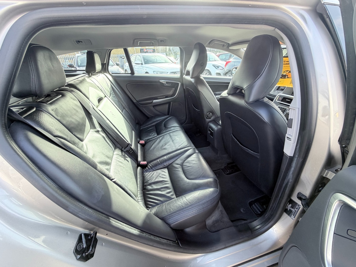 Used Volvo V60 2012 for sale - 78178065: Photo 36