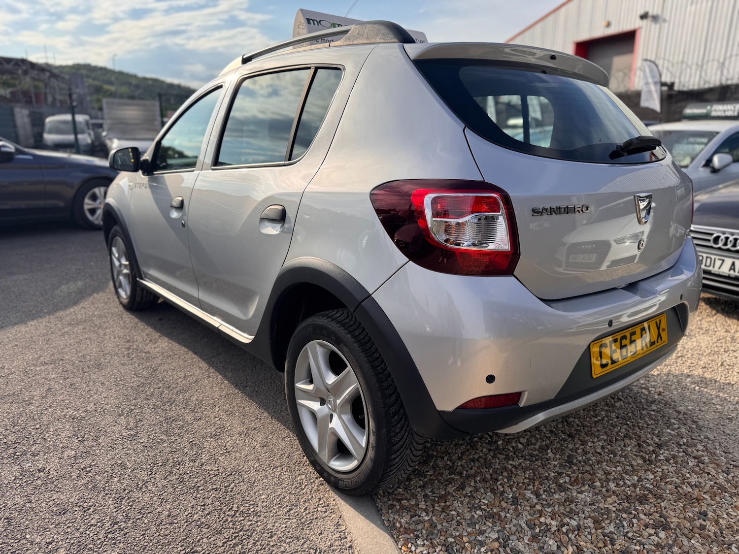 Used Dacia Sandero Stepway 2015 for sale - 76102614: Photo 15