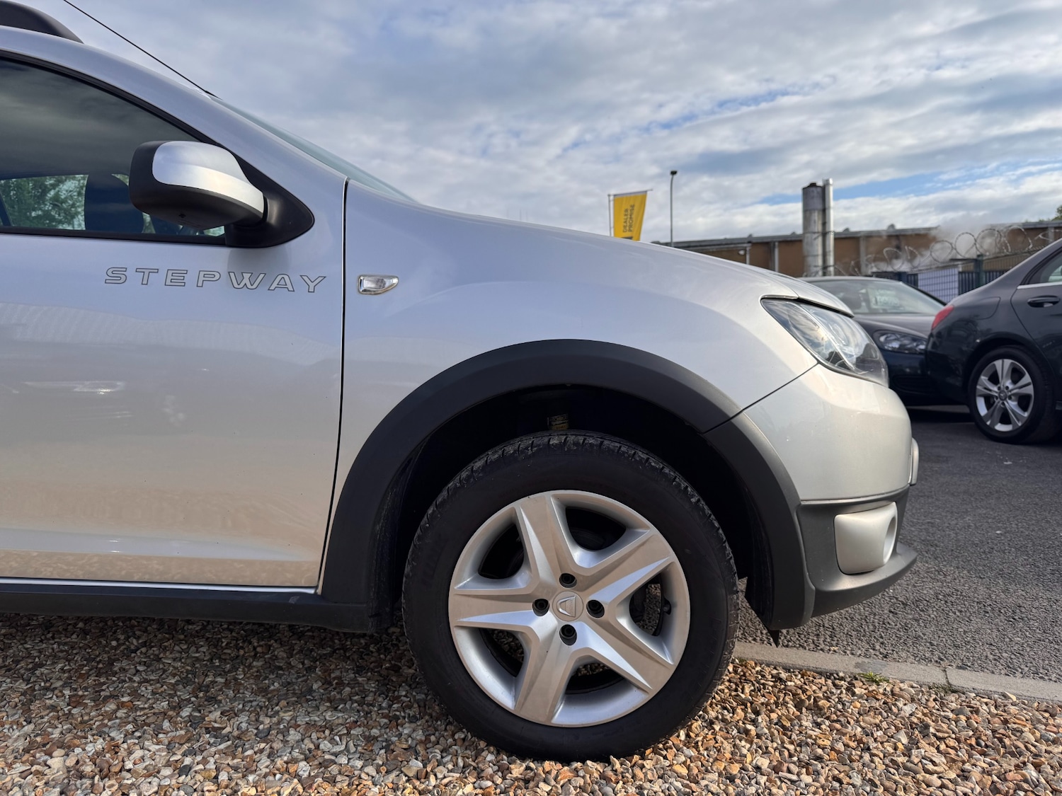Used Dacia Sandero Stepway 2015 for sale - 76102614: Photo 19