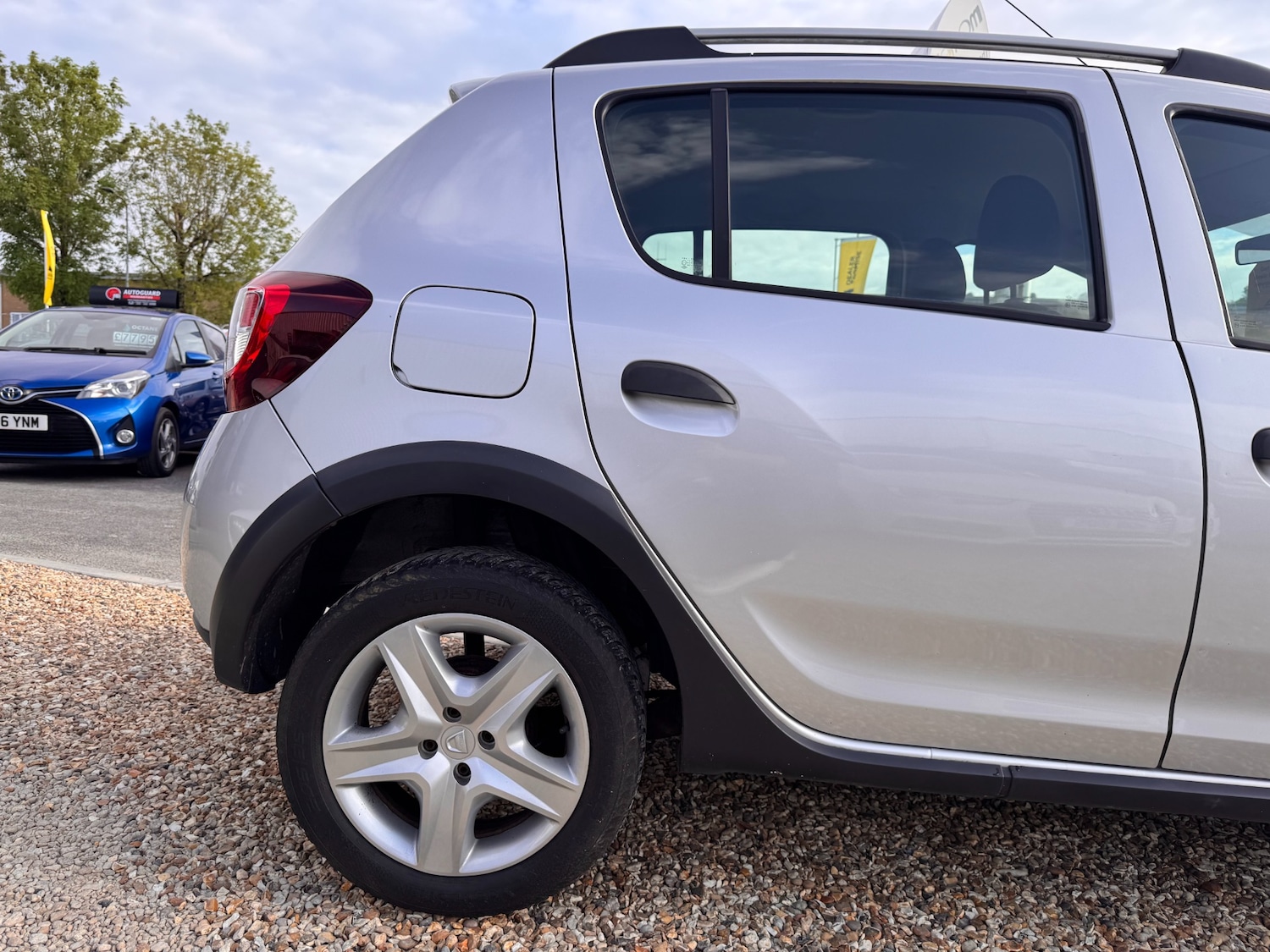 Used Dacia Sandero Stepway 2015 for sale - 76102614: Photo 20