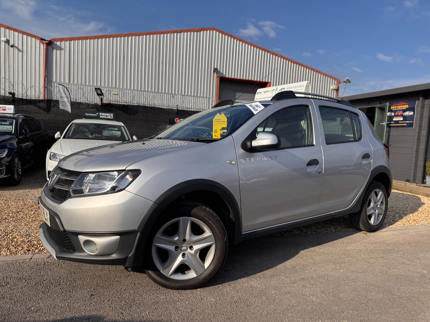 Used Dacia Sandero Stepway 2015 for sale - 76102614: Photo 3