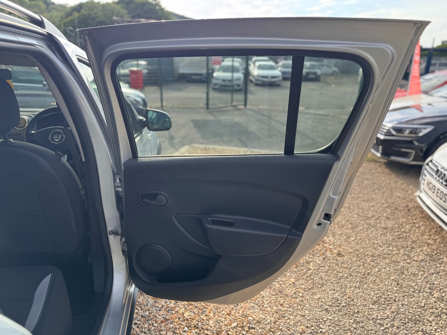 Used Dacia Sandero Stepway 2015 for sale - 76102614: Photo 34