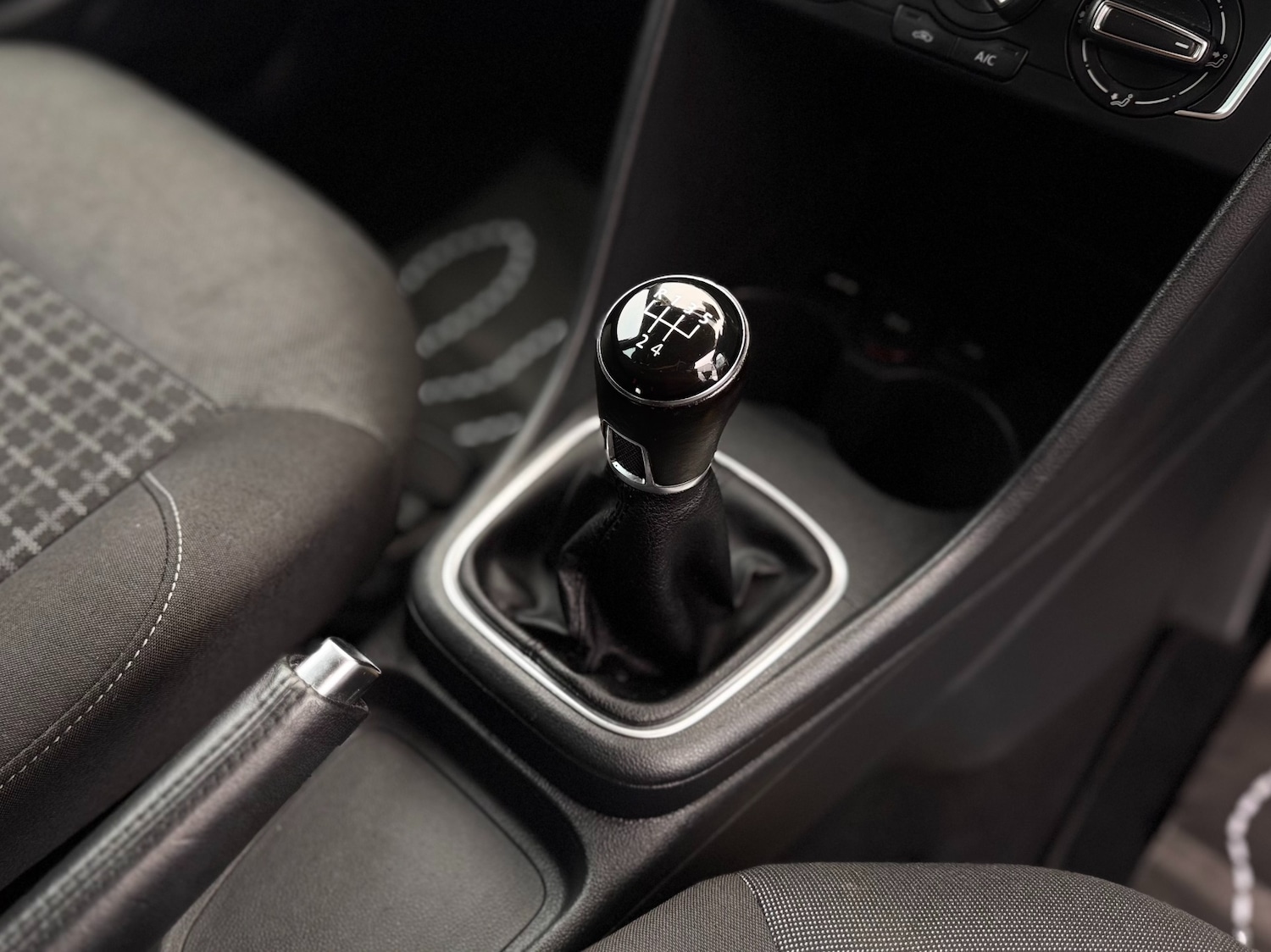 Used Volkswagen Polo 2017 for sale - 77051817: Photo 35