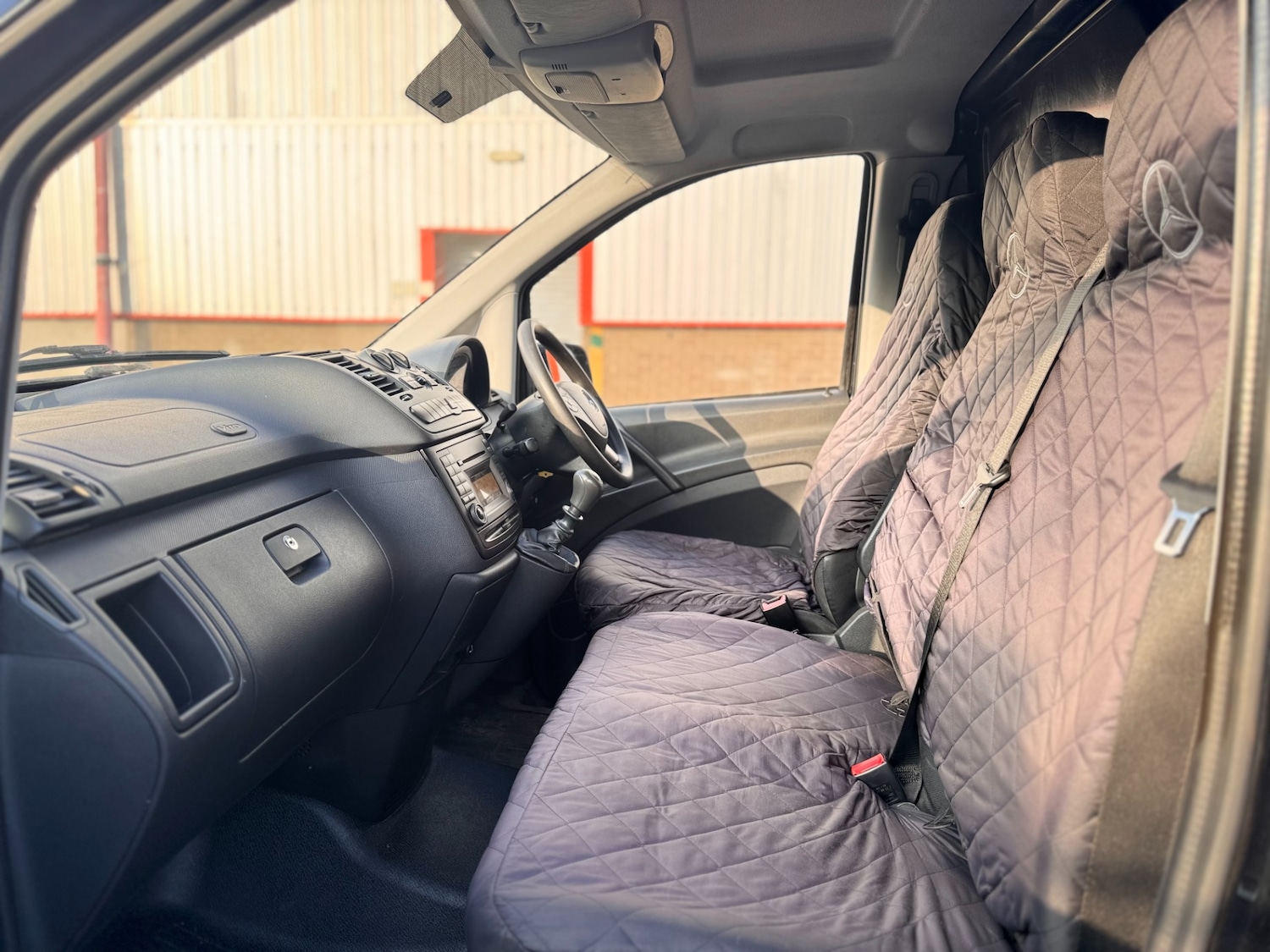 Used Mercedes-Benz Vito 2015 for sale - 76428465: Photo 17