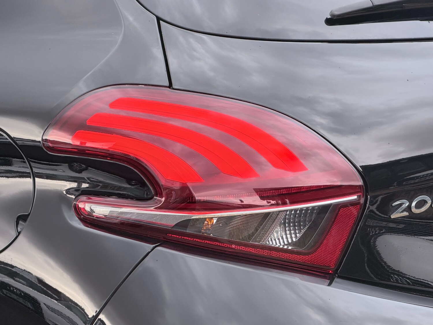 Used Peugeot 208 2019 for sale - 77947392: Photo 45