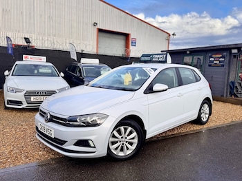 Used Volkswagen Polo 2019 for sale - 77063594: Photo