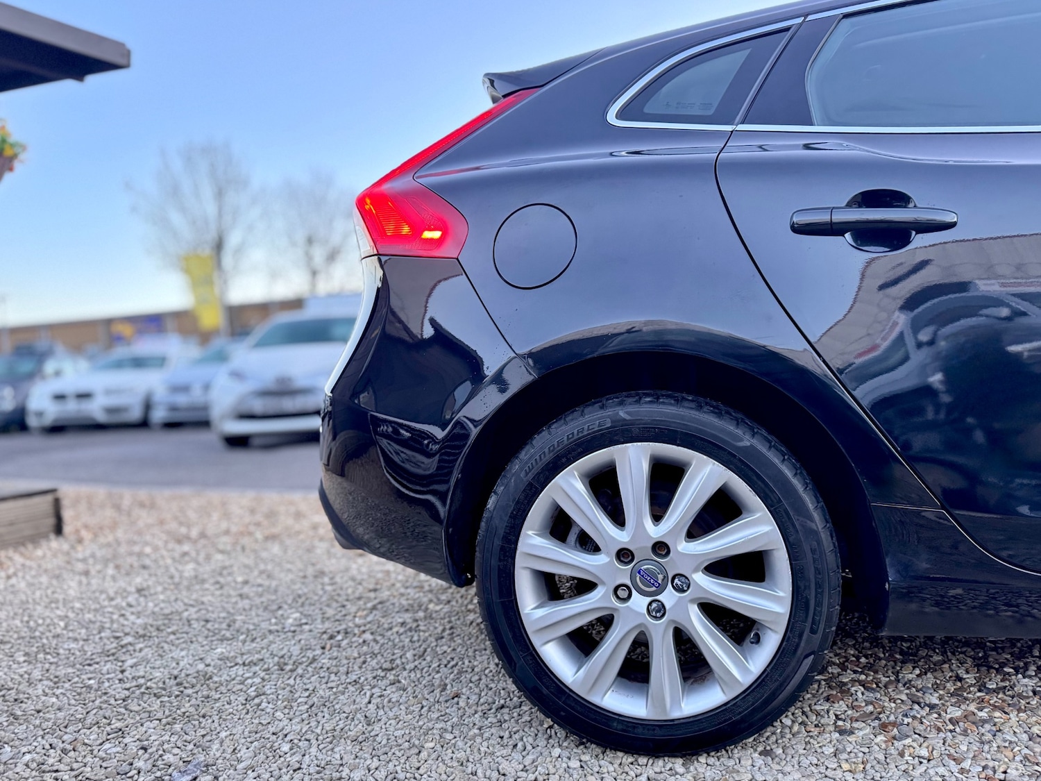 Used Volvo V40 2015 for sale - 76763249: Photo 22